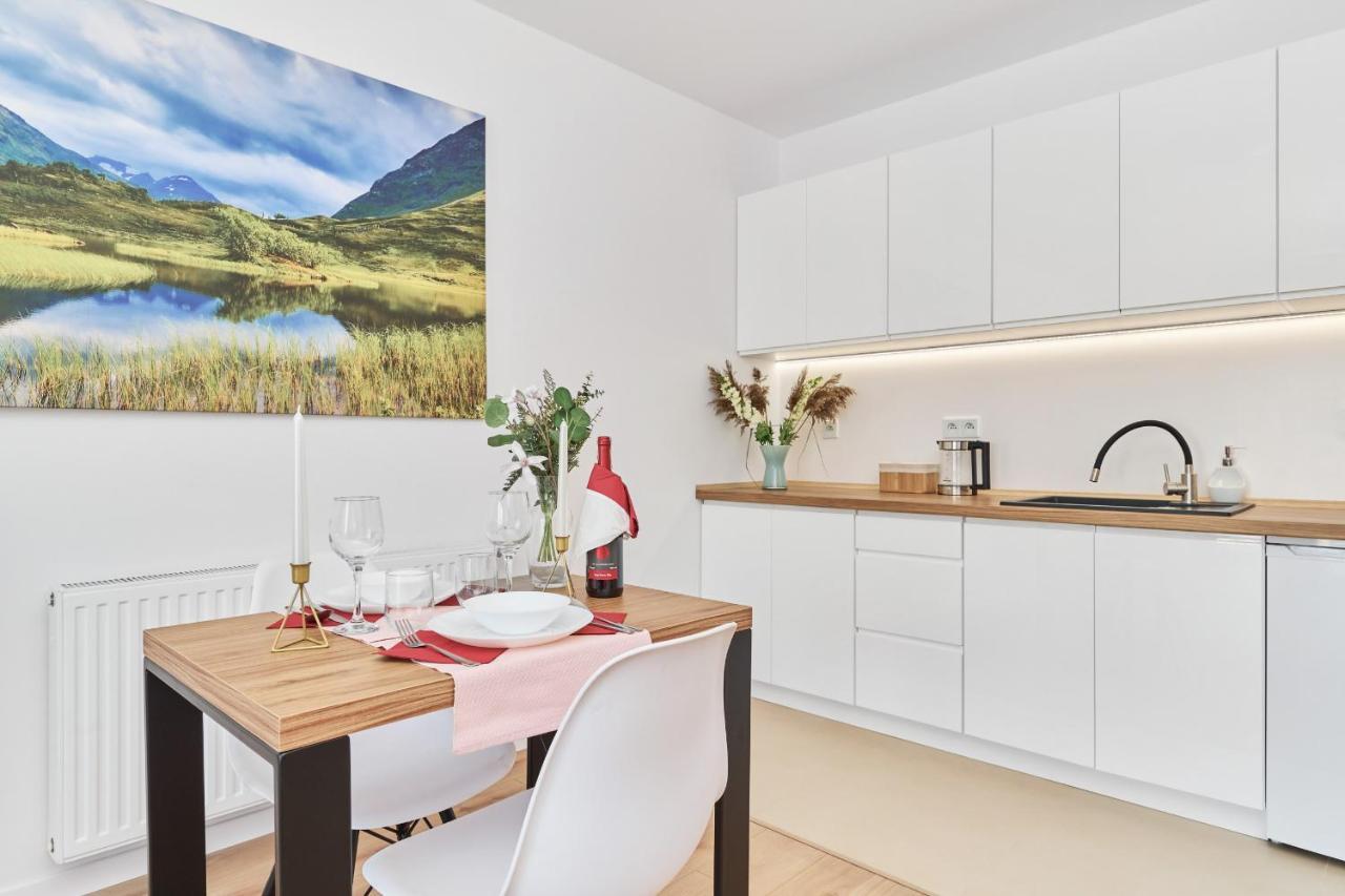 Modern Elegance Apartments Wroclaw With Ac By Noclegi Renters 외부 사진