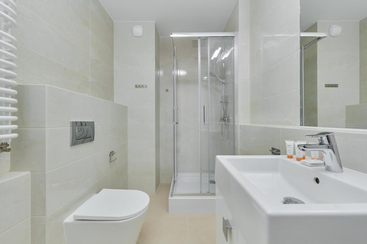 Modern Elegance Apartments Wroclaw With Ac By Noclegi Renters 외부 사진